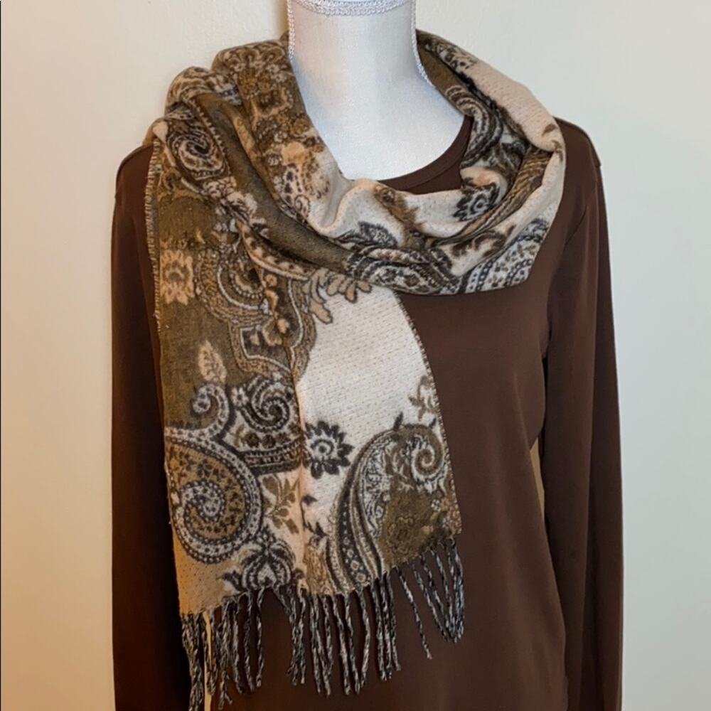 Warm and beautiful scarf